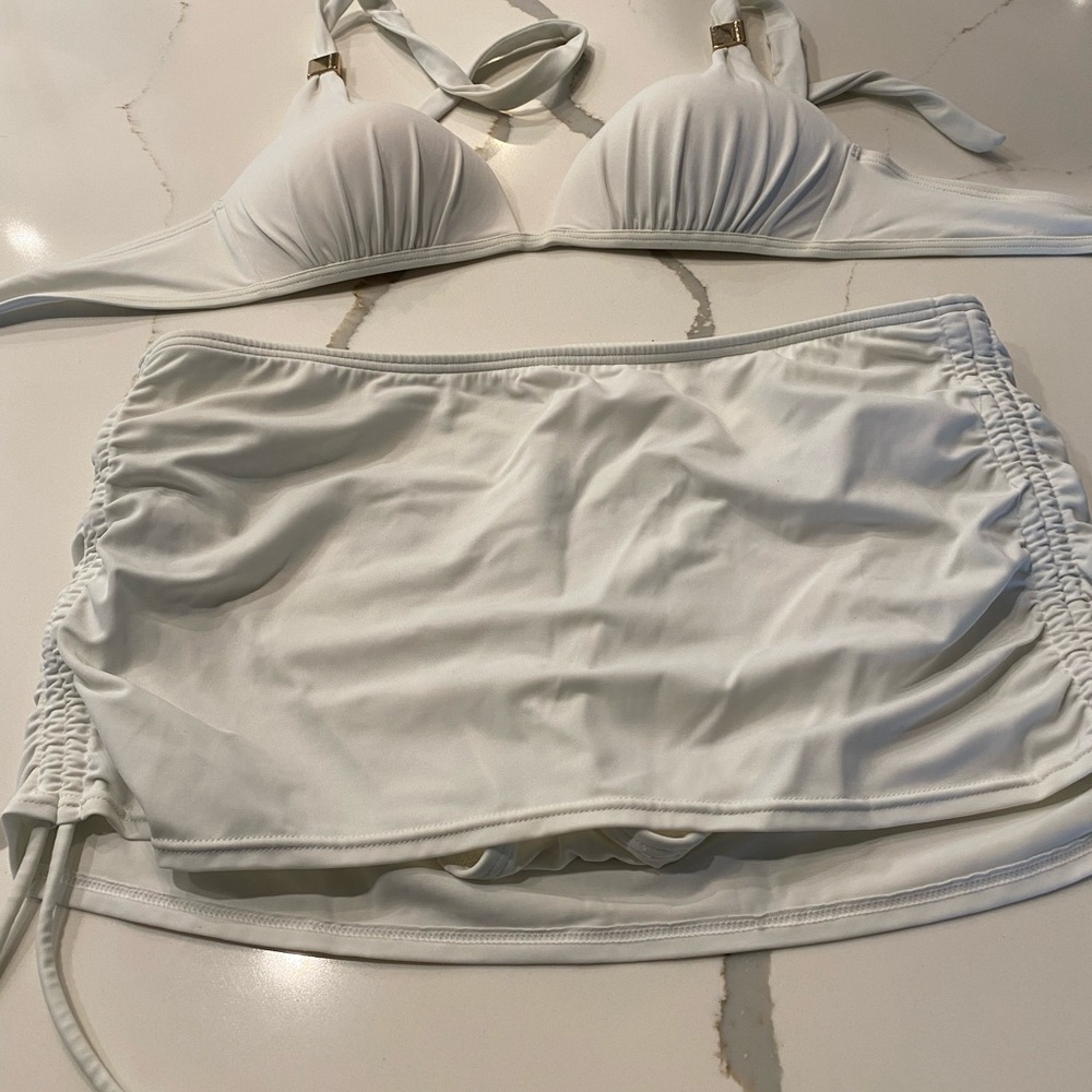 Victoria’s Secret White Swim Suit size Medium